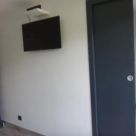 Apartment Mont Blanc Holidays Dans Avec Gardien Sallanches